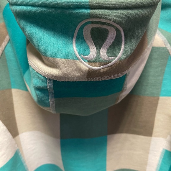 Lululemon Jacket - Picture 4 of 4